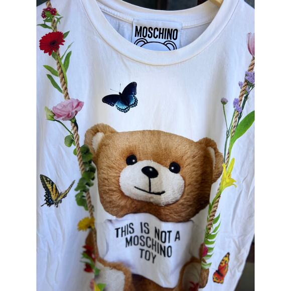 Moschino This is Not a Machine Toy Unisex Size Medium - Picture 5 of 8